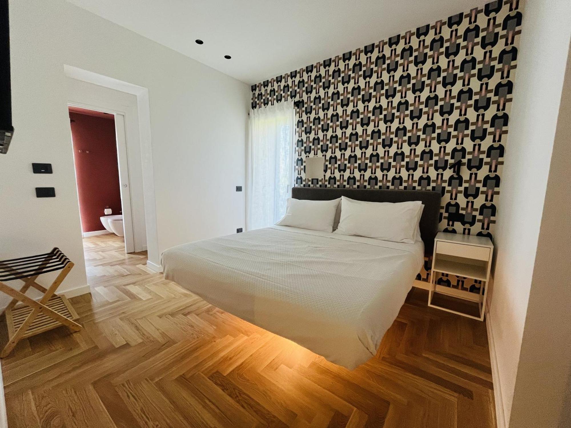 Marina Boutique Rooms Carini Esterno foto
