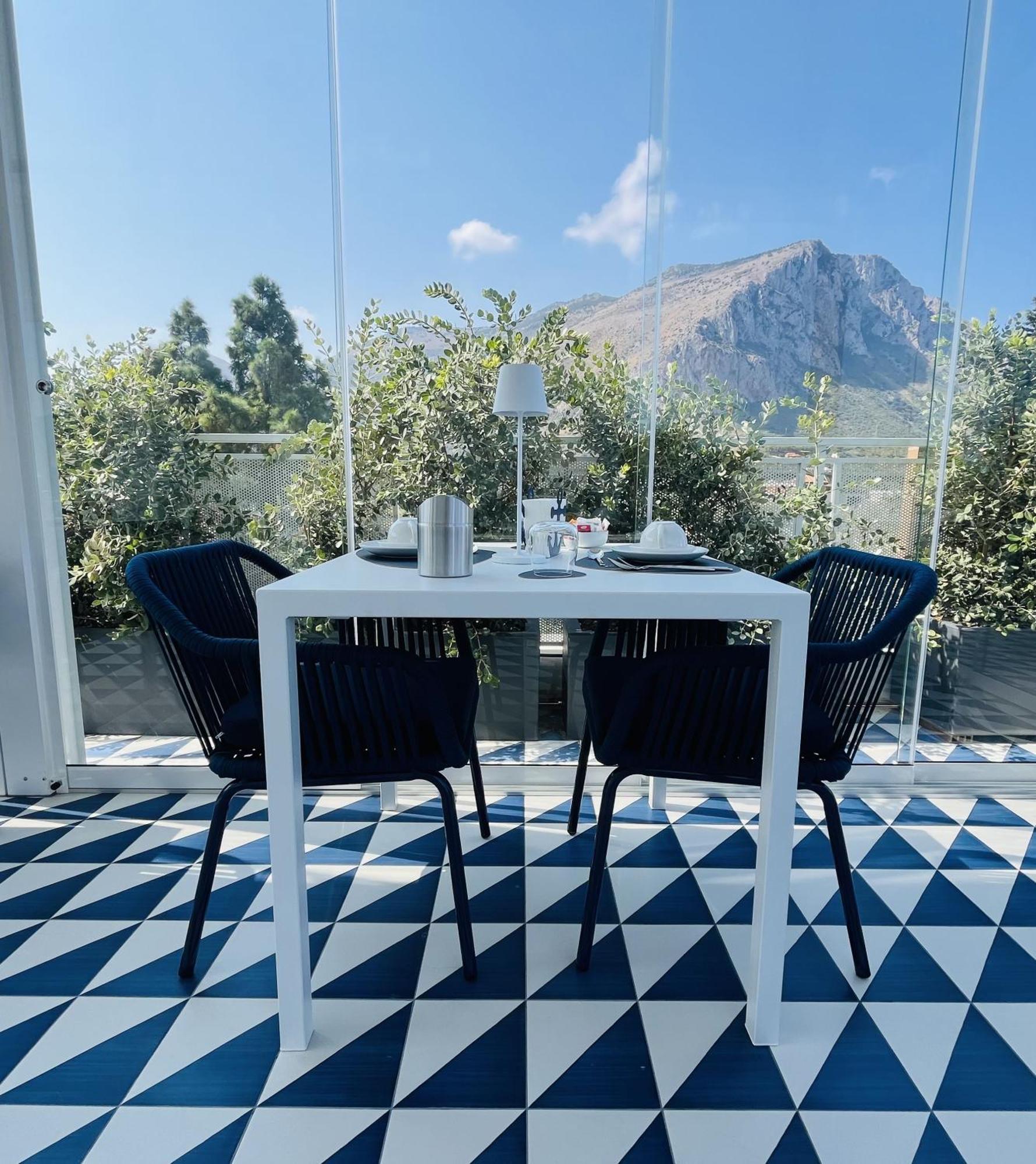 Marina Boutique Rooms Carini Esterno foto